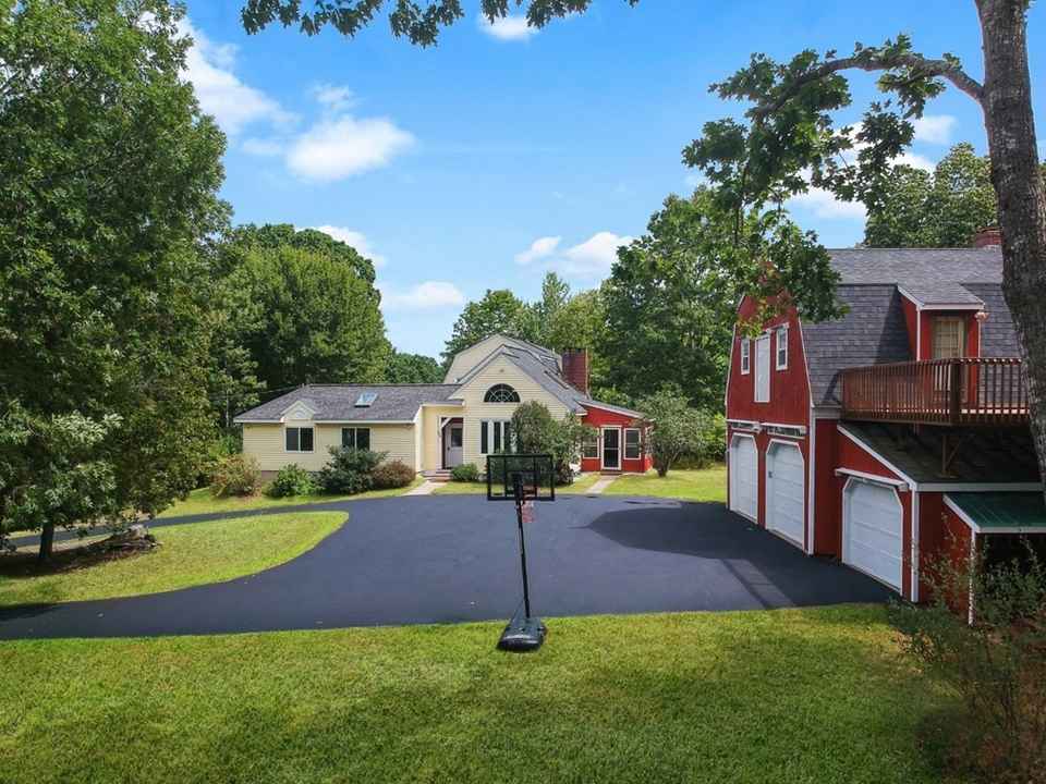 Homes For Sale In Hampstead, New Hampshire