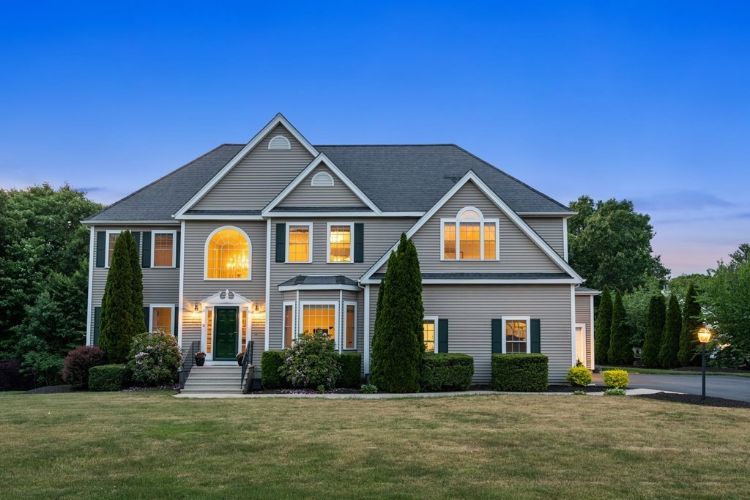 Homes For Sale In Hopedale, Massachusetts