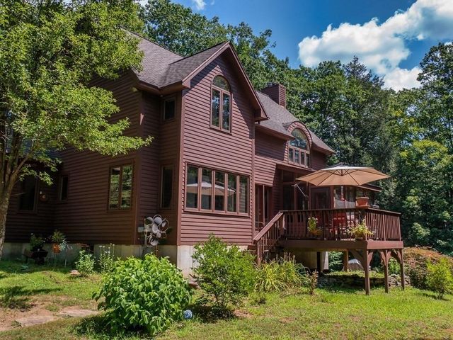 Homes For Sale In Huntington, Massachusetts