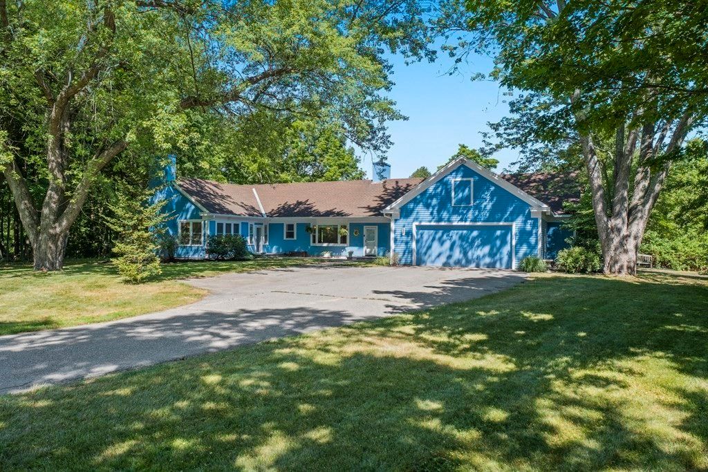 Homes For Sale In Lunenburg, Massachusetts