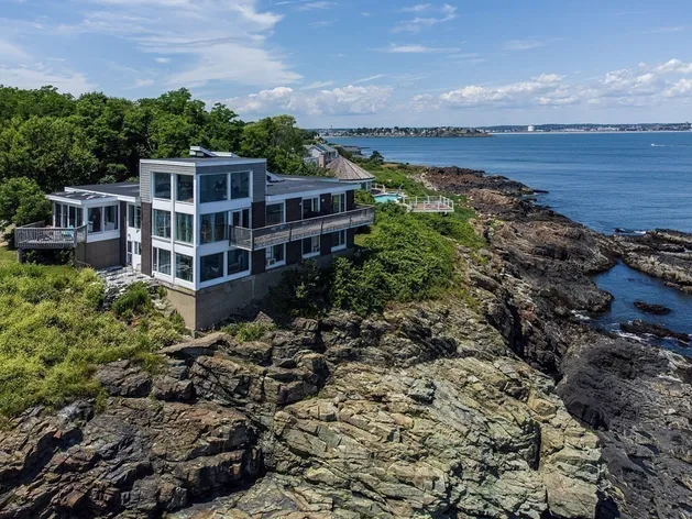 Homes For Sale In Nahant, Massachusetts
