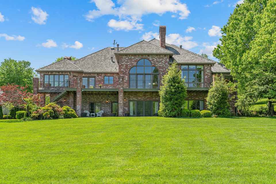 Homes For Sale In Sherborn, Massachusetts