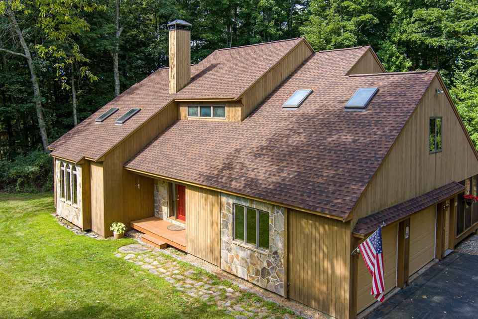 Homes For Sale In Brentwood, New Hampshire